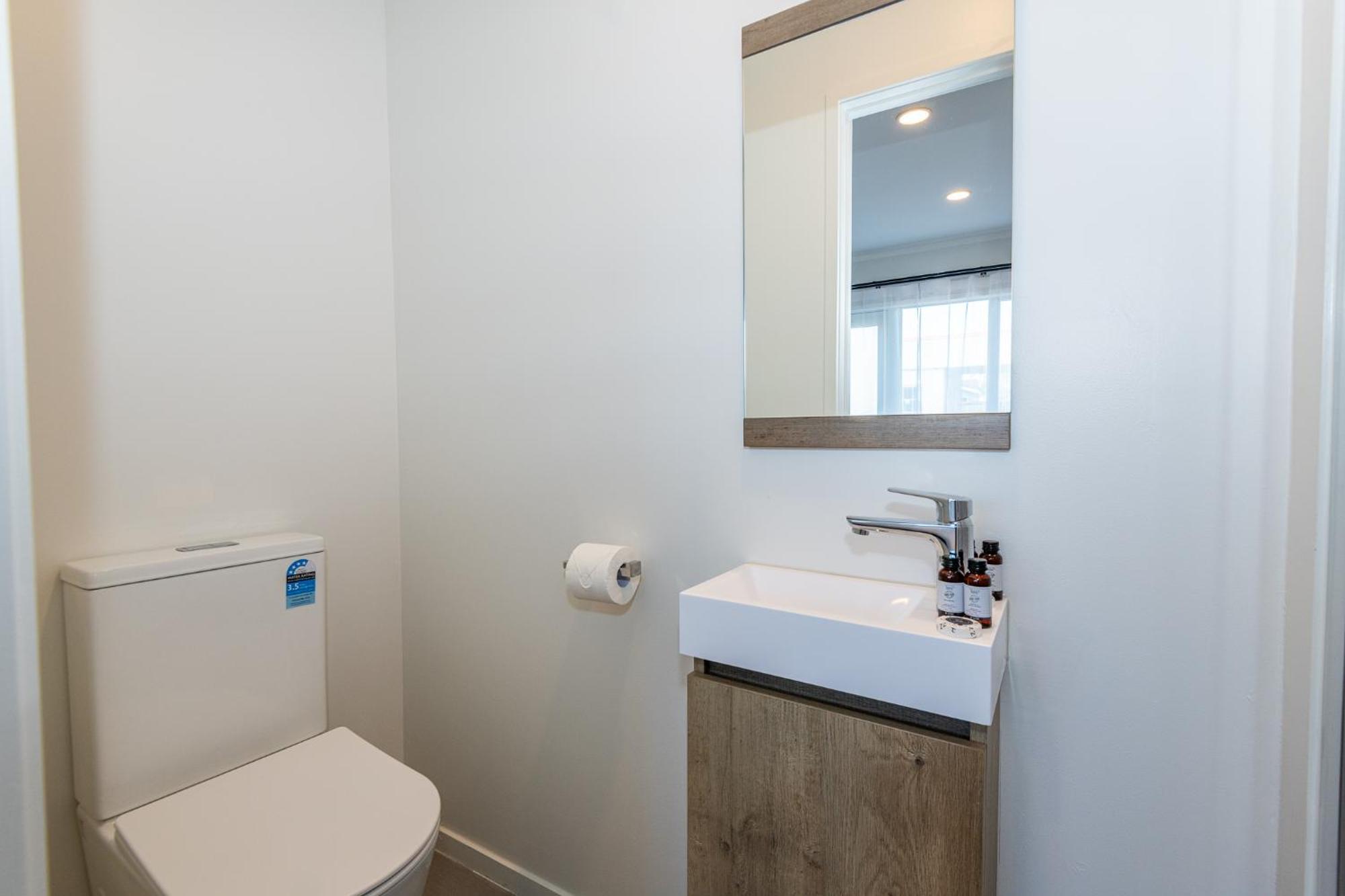 Aurora City Suites Motel โรโตรัว ภายนอก รูปภาพ